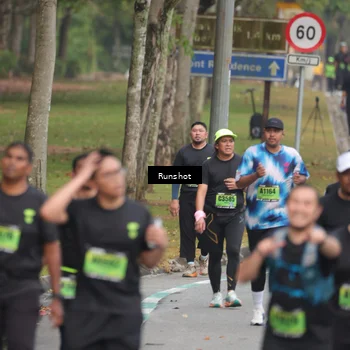 Runner Photo 5598074