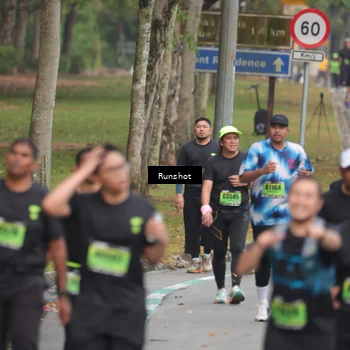 Runner Photo 5598075