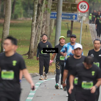 Runner Photo 5598132
