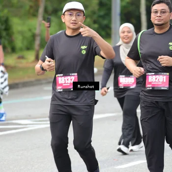 Runner Photo 5598276