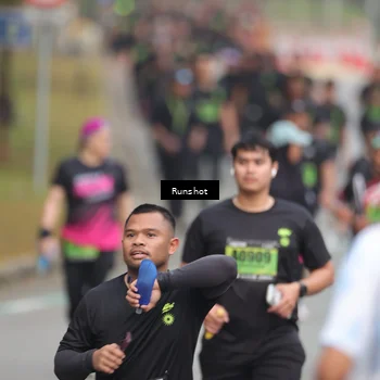 Runner Photo 5598411