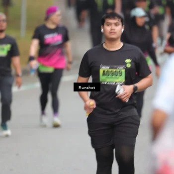 Runner Photo 5598439