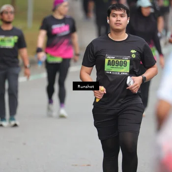 Runner Photo 5598445