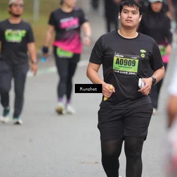 Runner Photo 5598447