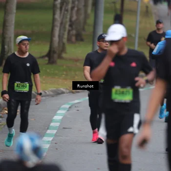 Runner Photo 5598517