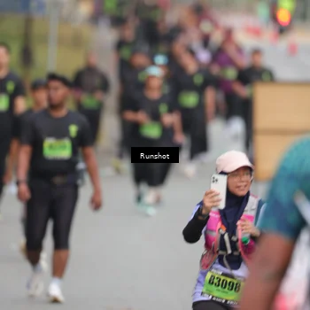 Runner Photo 5598610