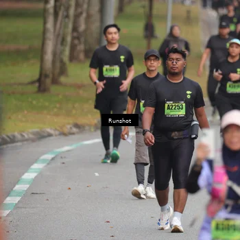 Runner Photo 5598634