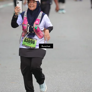 Runner Photo 5598674