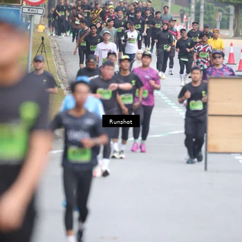 Runner Photo 5598701