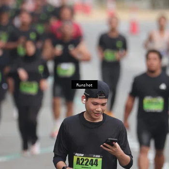 Runner Photo 5598980