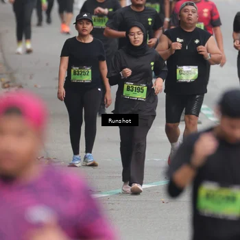 Runner Photo 5598987