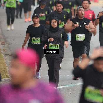 Runner Photo 5598996
