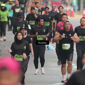 Runner Photo 5599019
