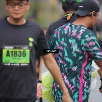 Runner Photo 5599032