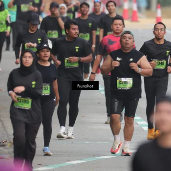 Runner Photo 5599033