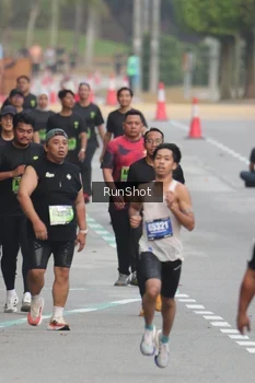 Runner Photo 5599135