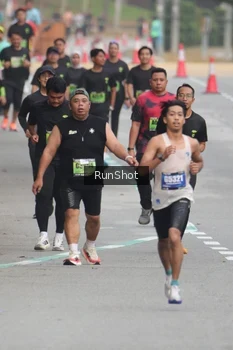 Runner Photo 5599140