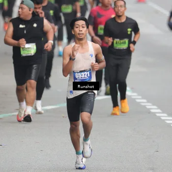 Runner Photo 5599178