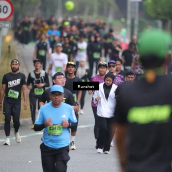 Runner Photo 5599180