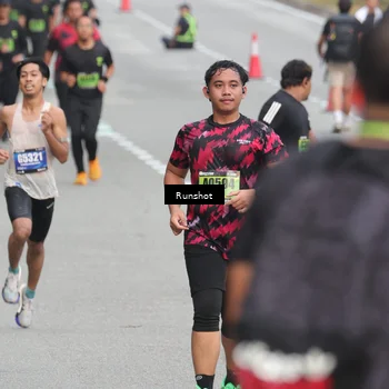 Runner Photo 5599245