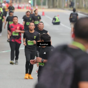 Runner Photo 5599443