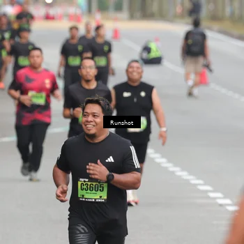 Runner Photo 5599474