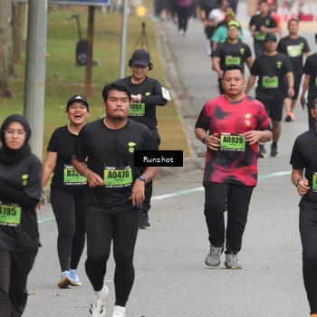 Runner Photo 5599647