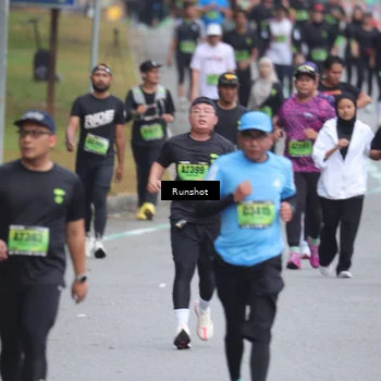 Runner Photo 5599650