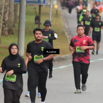 Runner Photo 5599661