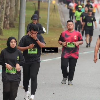 Runner Photo 5599687