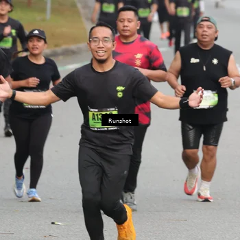 Runner Photo 5599704