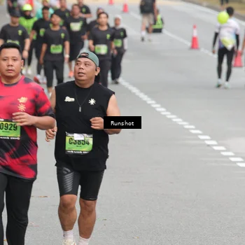 Runner Photo 5599740