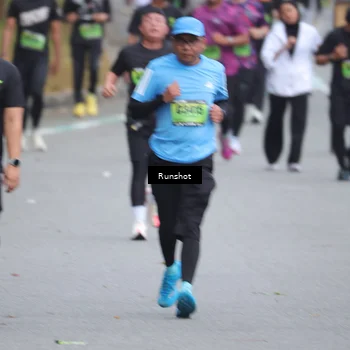 Runner Photo 5599770