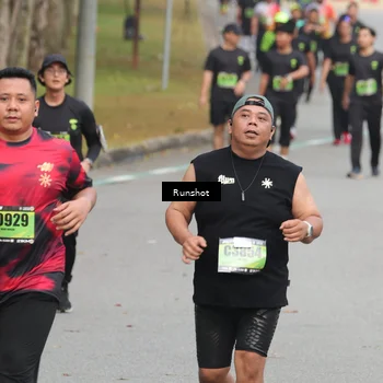 Runner Photo 5599773
