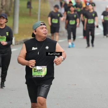 Runner Photo 5599794
