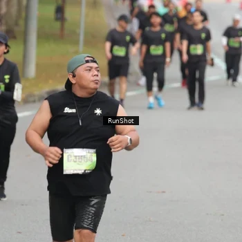 Runner Photo 5599795