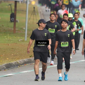 Runner Photo 5599875