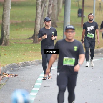 Runner Photo 5599885