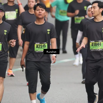 Runner Photo 5599992