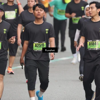 Runner Photo 5599993