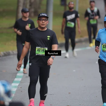 Runner Photo 5600040