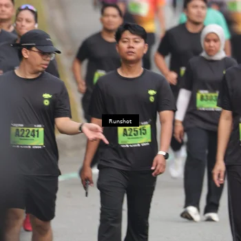 Runner Photo 5600052