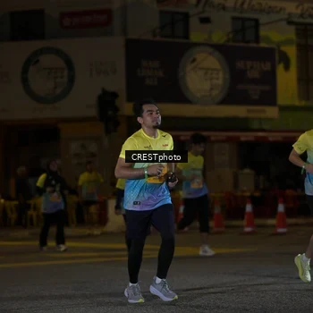 Runner Photo 5600054
