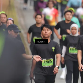 Runner Photo 5600057