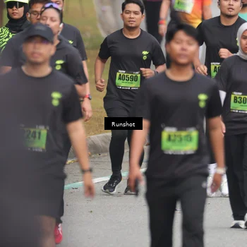 Runner Photo 5600063