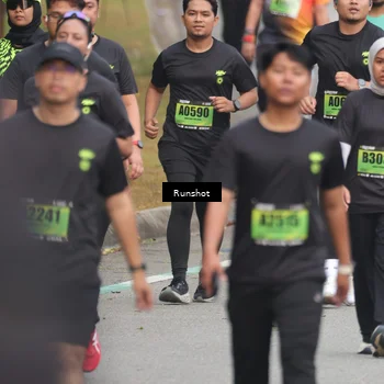 Runner Photo 5600067