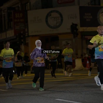 Runner Photo 5600073