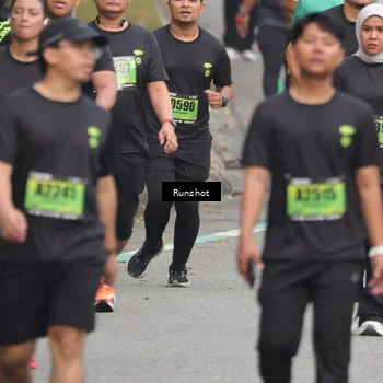 Runner Photo 5600094