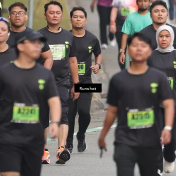Runner Photo 5600102