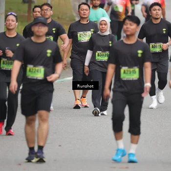 Runner Photo 5600142
